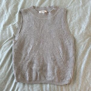 Babaton XS Sweater Tank